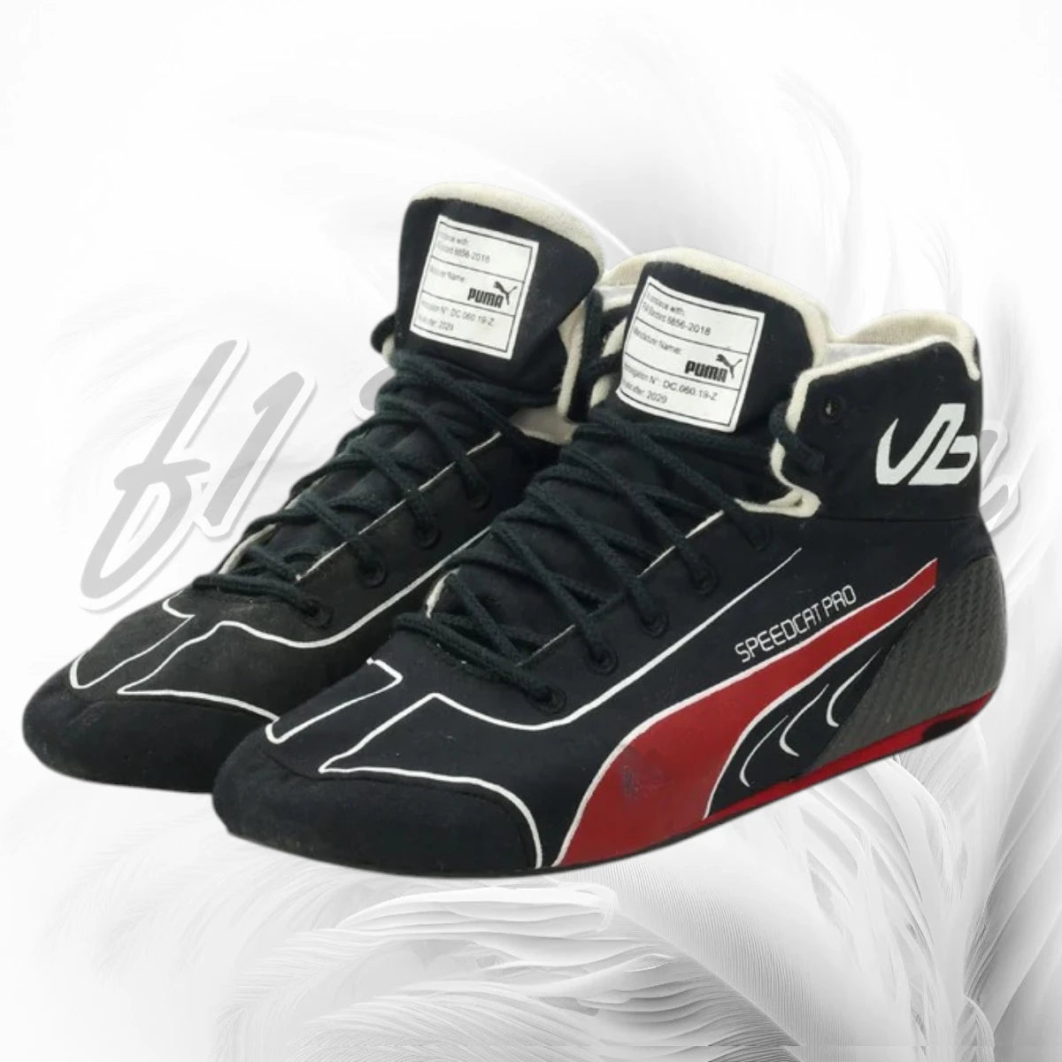 2022 Valtteri Bottas Signed Abu Dhabi Race Used Alfa Romeo F1 Boots